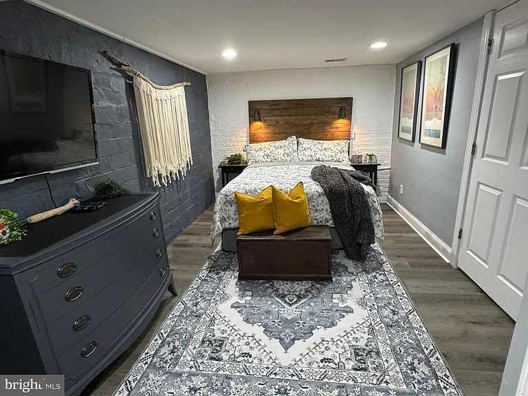 620 Montpelier St #2 — Photo 7