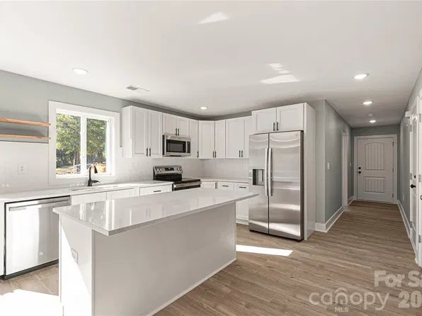 622 Fernwood Dr, Chester, SC 29706