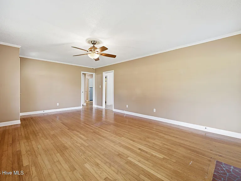 1760 John Small Ave — Photo 21