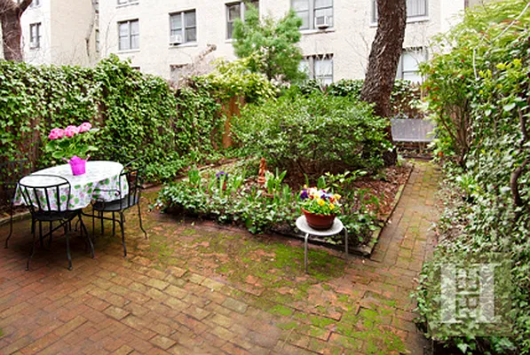 Sold by Halstead Real Estate | media 2