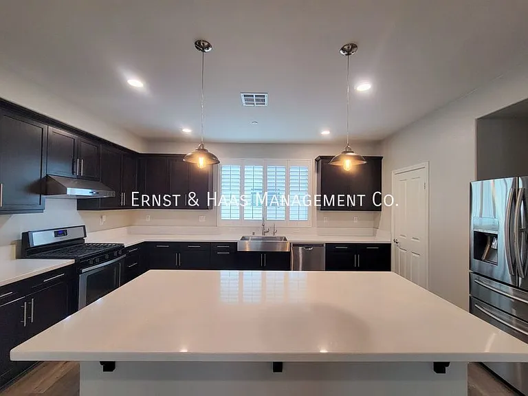 14414 Strawberry Ln #4 — Photo 13