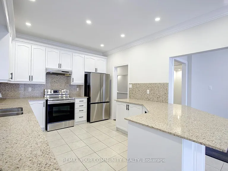 112 Golden Forest Rd — Photo 22