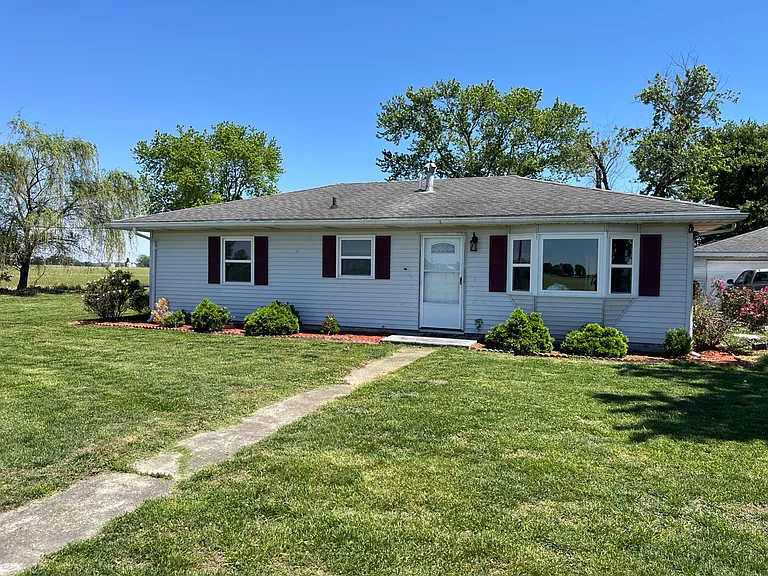 1843 N County Road 650 W — Photo 1