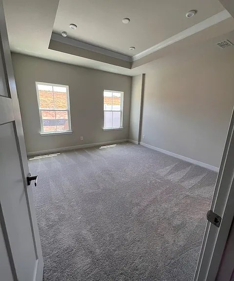 760 Hazel Way — Photo 3