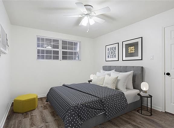 3rd image of 2853 Dryades St