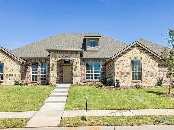 3rd image of 3106 Guadalupe Dr