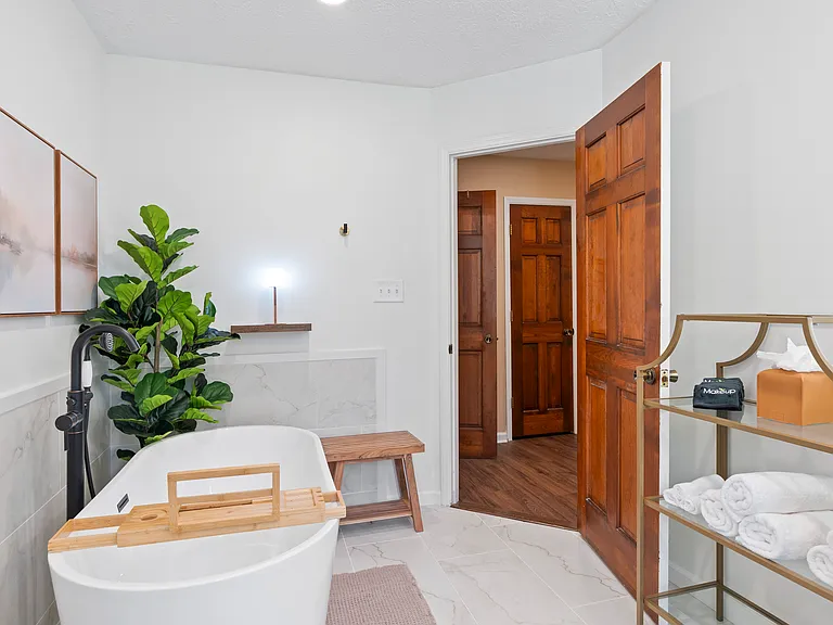 420 Cedar Ln — Photo 25