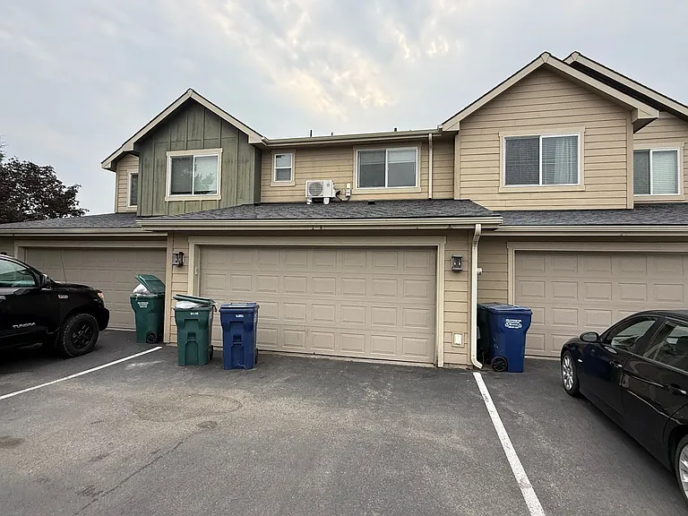 6446 N Descartes Dr — Photo 1