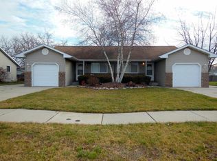 8845 17th Ave, Kenosha, WI 53143