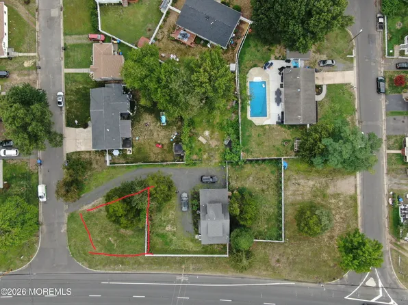 171 Highway 36, North Middletown, NJ 07748