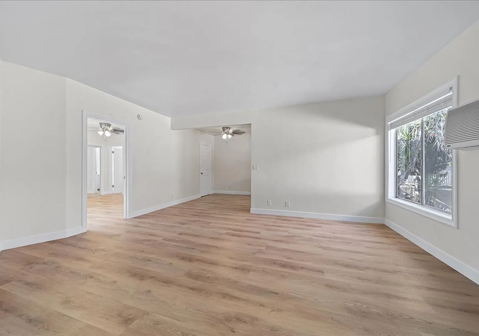 Charming North Hollywood Apartment! — Photo 1