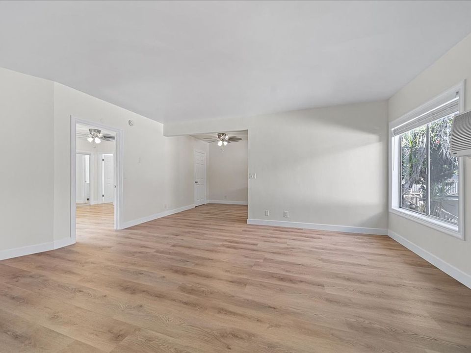 1st image of 11661 Erwin St APT 19