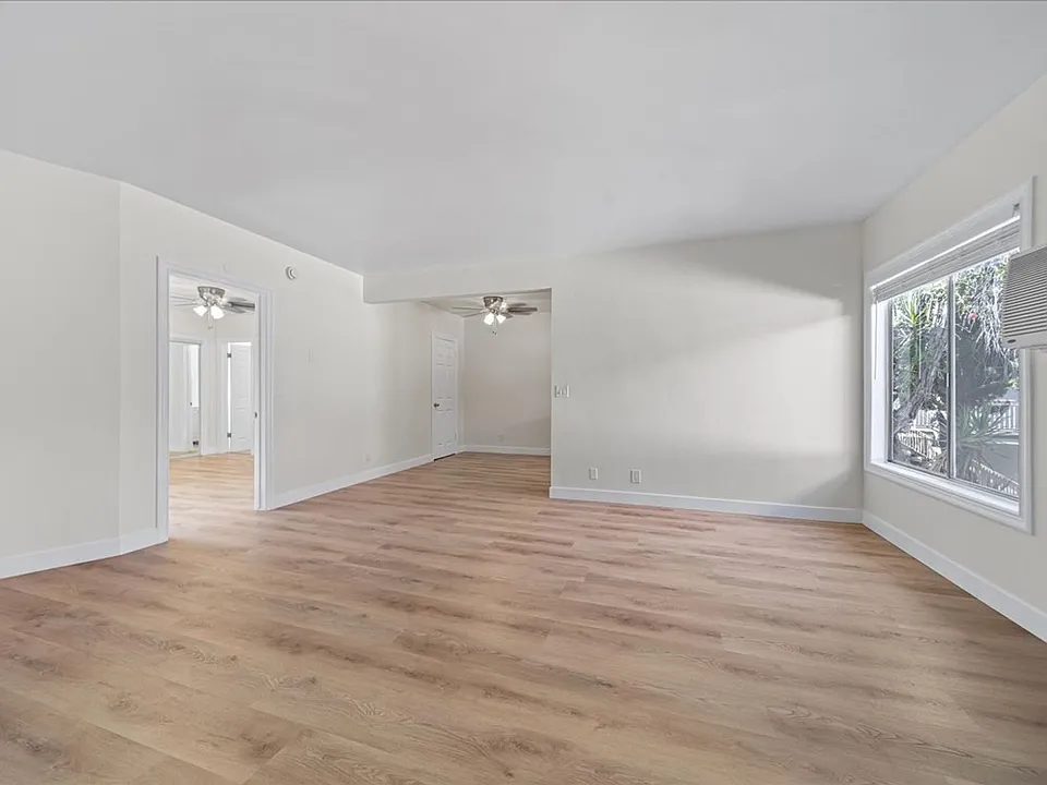 11661 Erwin St #19