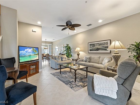 5th image of 3101 Cottonwood Bnd APT 1803