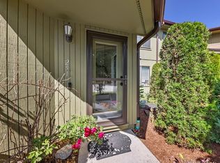 251 Trailside Way UNIT 251, Ashland, MA 01721