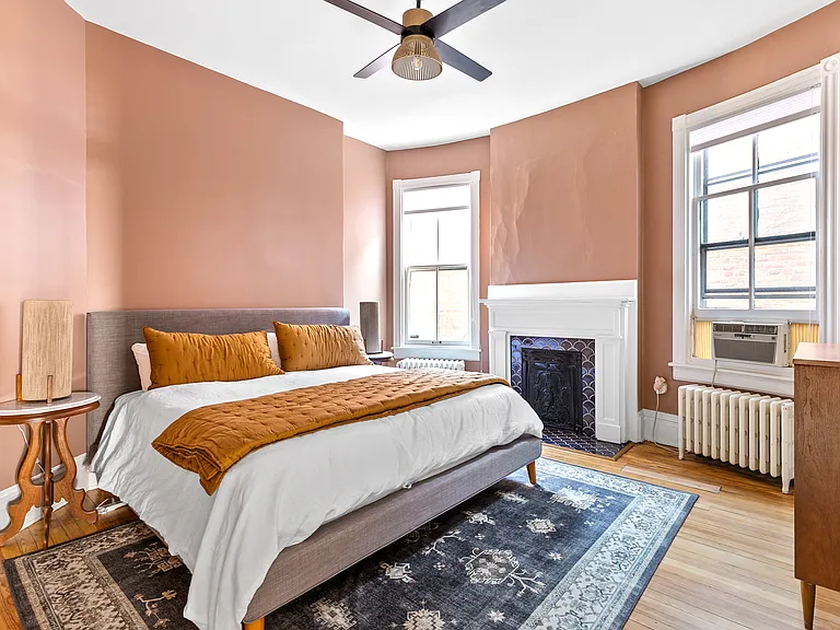 1634 W Grace St — Photo 18