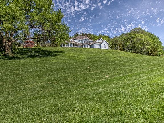 21792MeadowviewPkwy_004_web