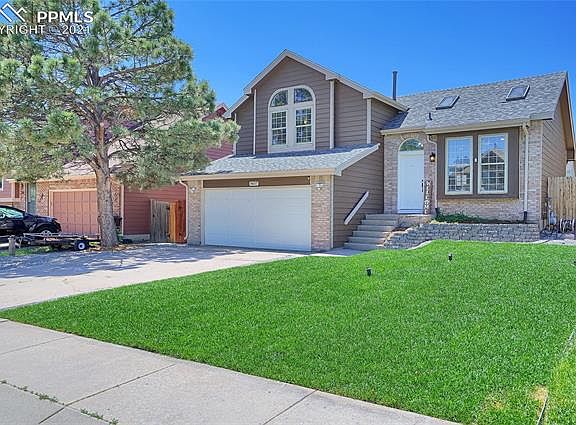 2nd image of 8657 Bellcove Cir