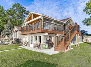 940 Ln 221b Hamilton Lk, Hamilton, IN 46742