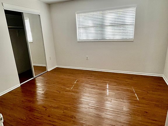 4th image of 120 E Miller St APT 6