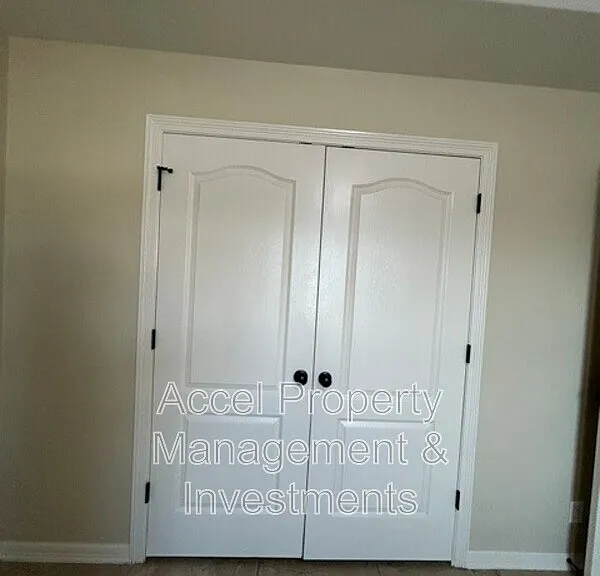2603 E Eisenhower Ave #2 — Photo 19