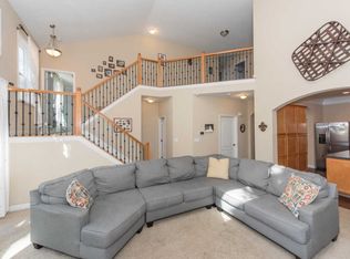 12528 Deer Lake Ln, Louisville, KY 40299