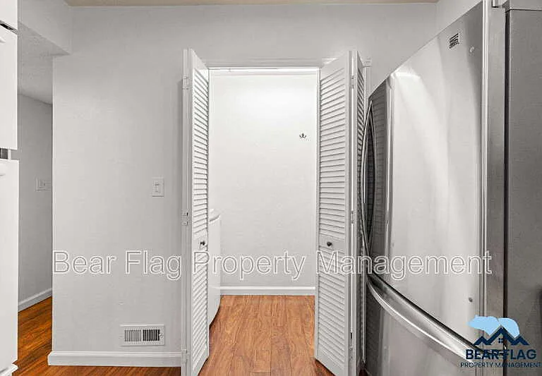 7919 Ridgemont Dr — Photo 23