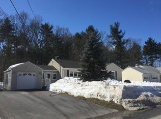 4 Lynn Ave, North Chelmsford, MA 01863