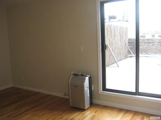 Rented by Charles Coutinho LLC | media 11