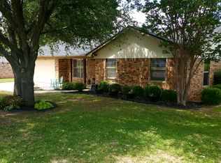 2808 Garland St, Decatur, TX 76234