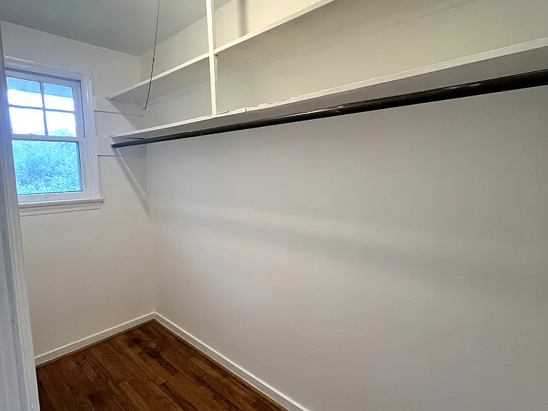 1204 Yale Ave #4 — Photo 6