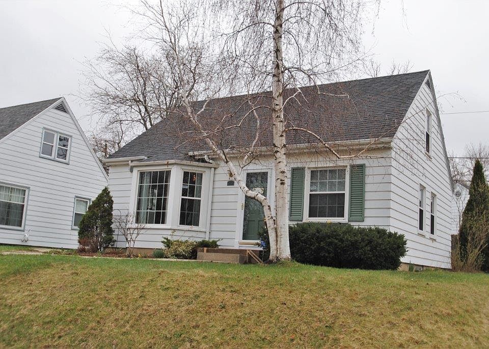 1st image of 215 S Honey Creek Dr