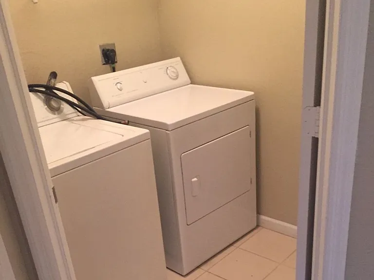 1992 Nassau Dr — Photo 12