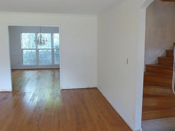 4th image of 6456 Windermere Cir