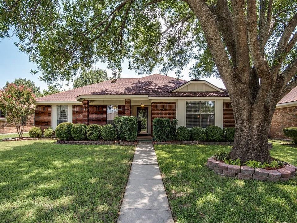 1st image of 707 Bluebonnet Dr