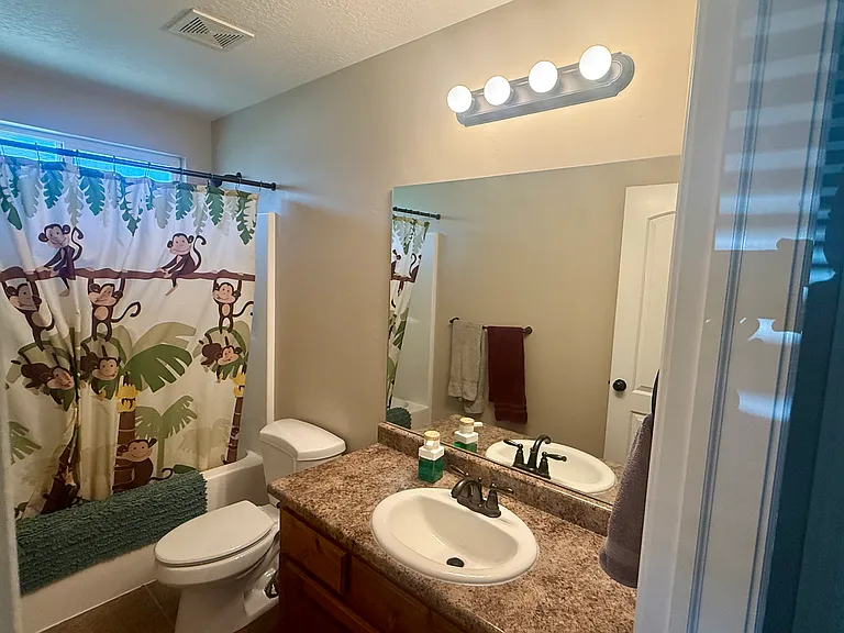 254 N Constitution Dr W — Photo 23