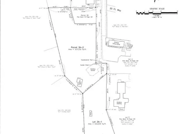 107 W Tisbury Rd, Edgartown, MA 02539