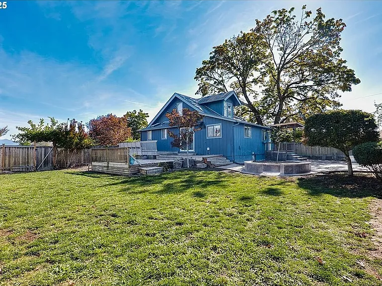 1021 Deal St — Photo 28