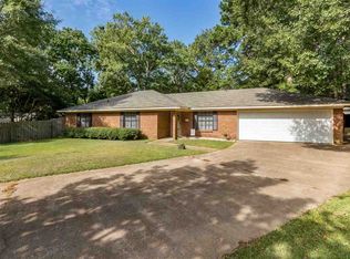 44 Sunline Ct, Brandon, MS 39042