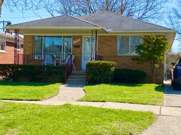 17046 Wakenden St, Redford, MI 48240