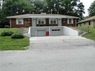 1214 N Cottage St, Independence, MO 64050