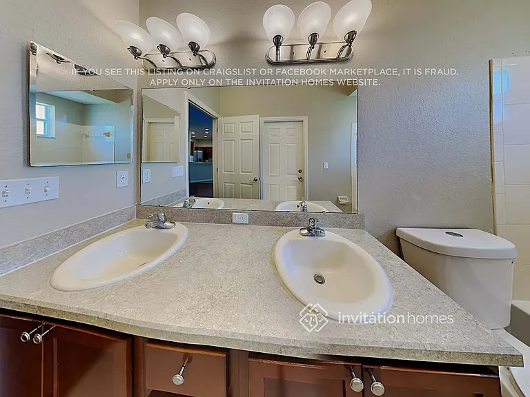 6250 Cornerstone Dr — Photo 16