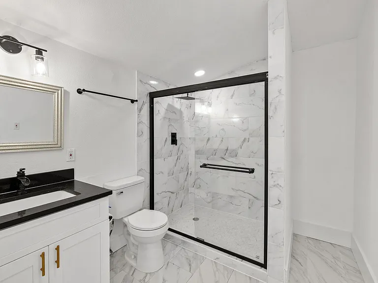 1804 Northwood Rd — Photo 31