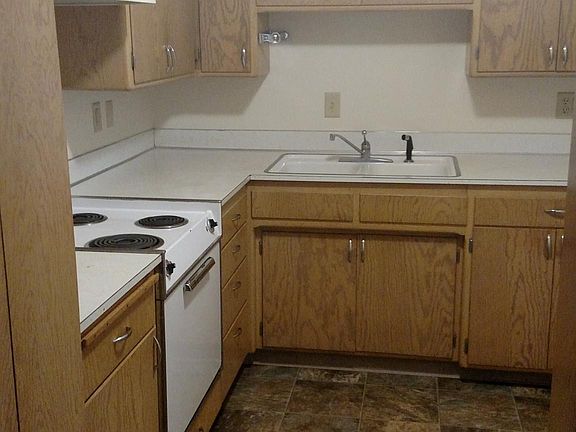 4th image of 1230 S 18th St APT 2