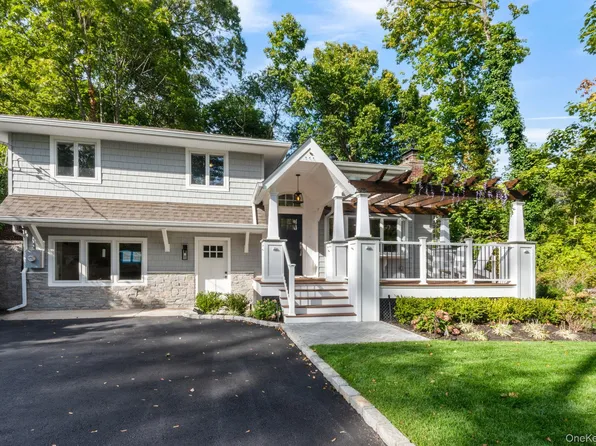 33 Alsace Place, Northport, NY 11768