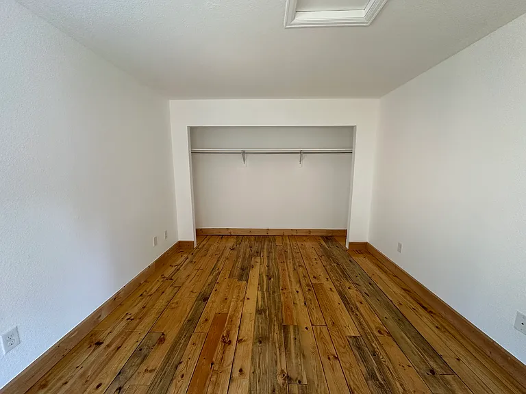 Bedroom #1