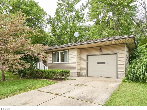 720 Alaho St, Akron, OH 44305
