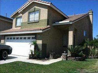 11488 Sheffield Rd, Fontana, CA 92337