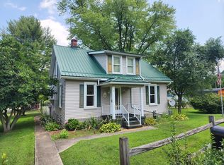 643 Railroad St, Mapleton Depot, PA 17052