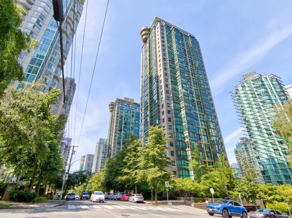 1331 Alberni St #1601, Vancouver, BC V6E 4S1